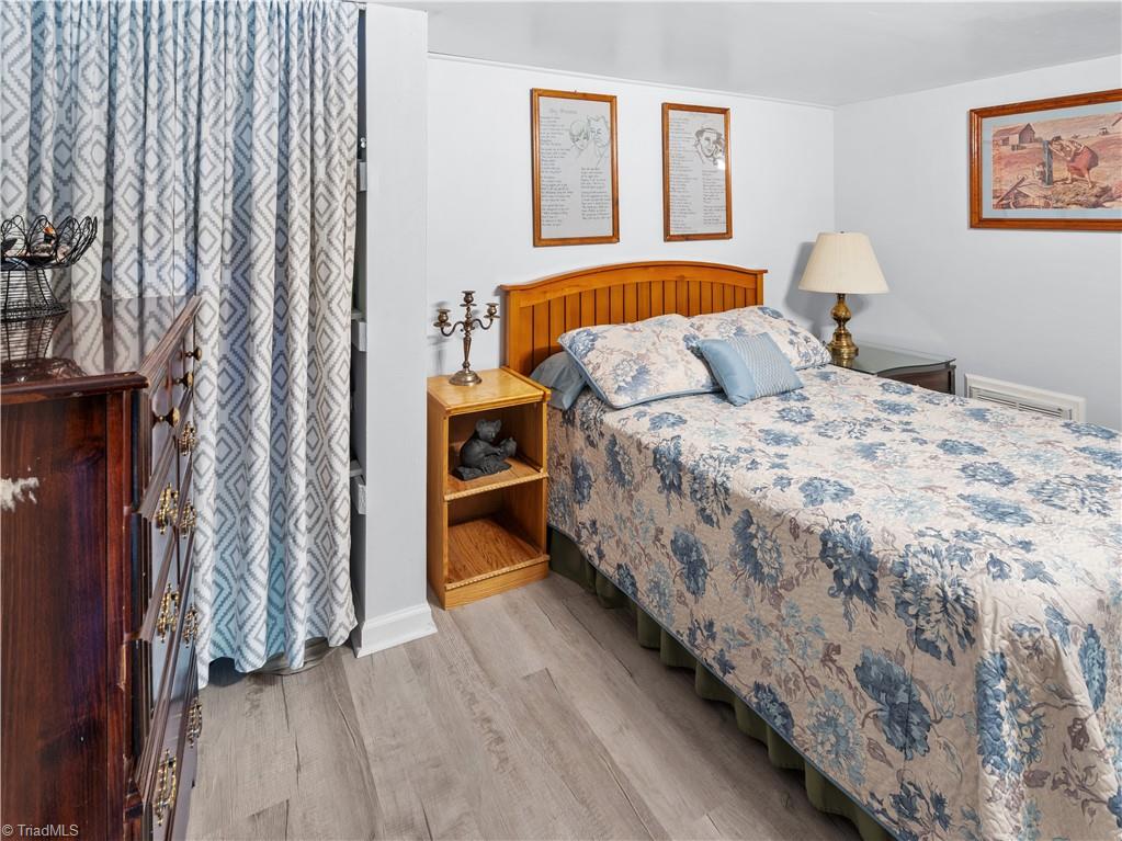 property viewer photo 17