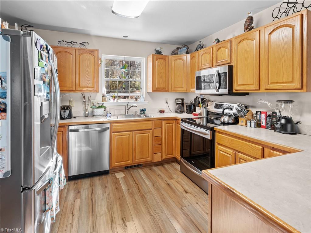 property viewer photo 9