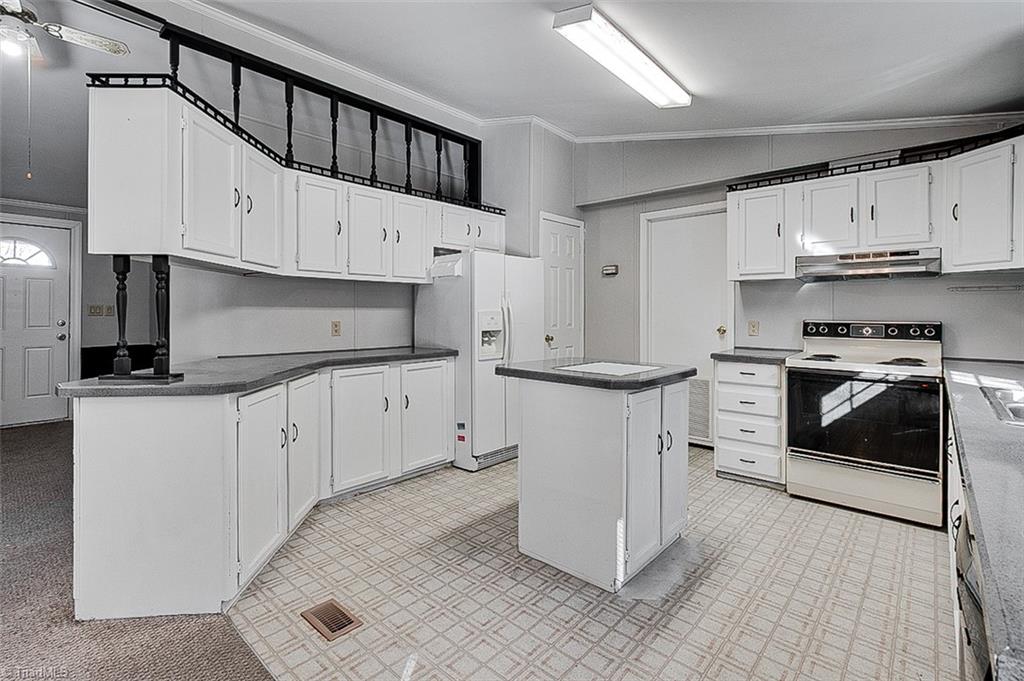 property viewer photo 6
