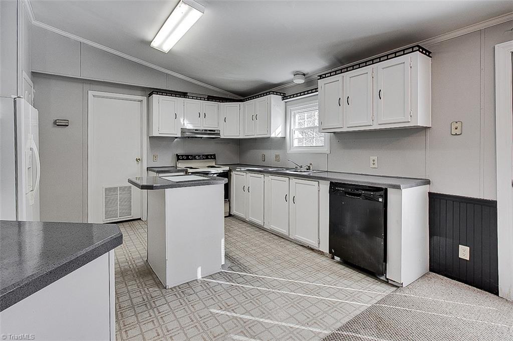 property viewer photo 7