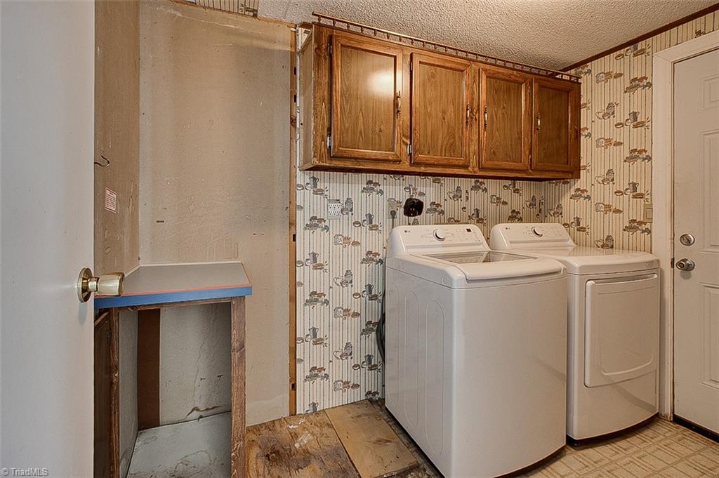 property viewer photo 9