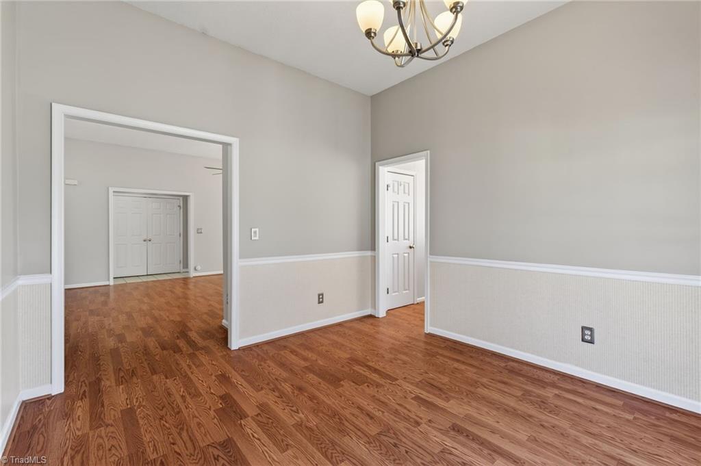 property viewer photo 10