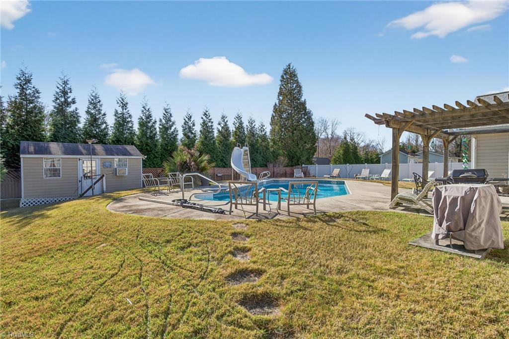 property viewer photo 35