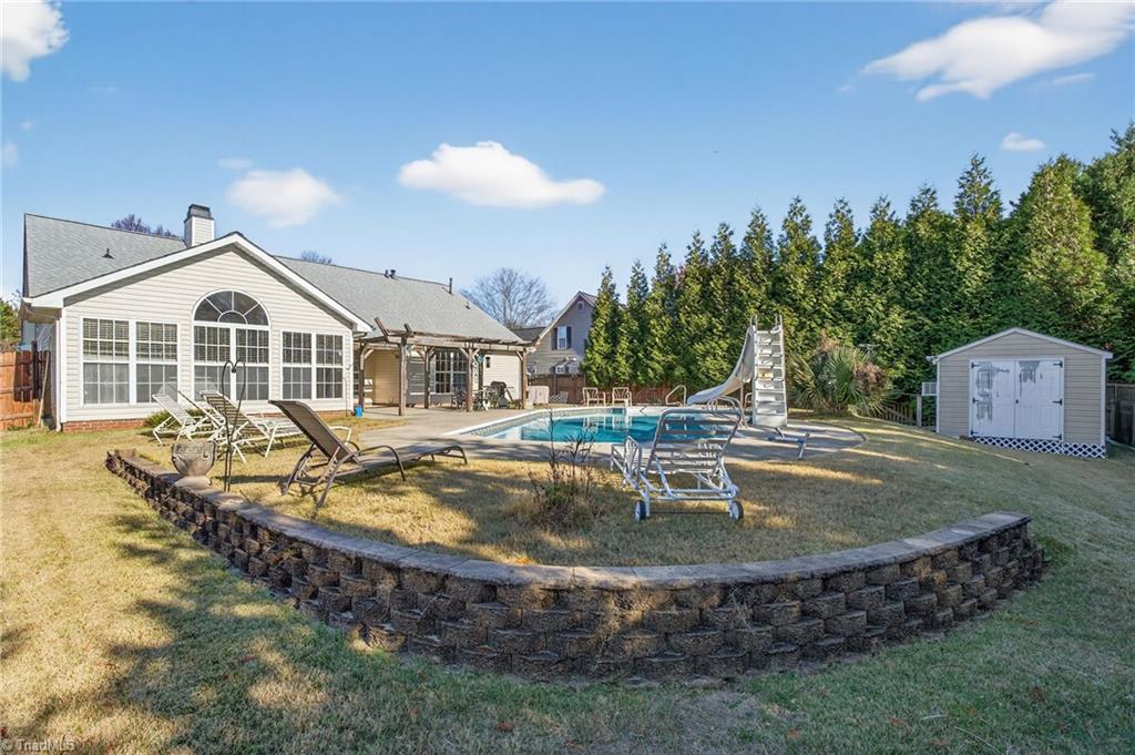 property viewer photo 40
