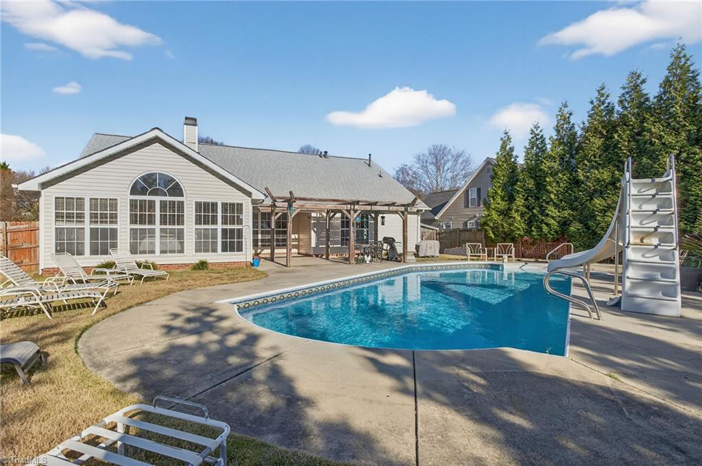 property viewer photo 41