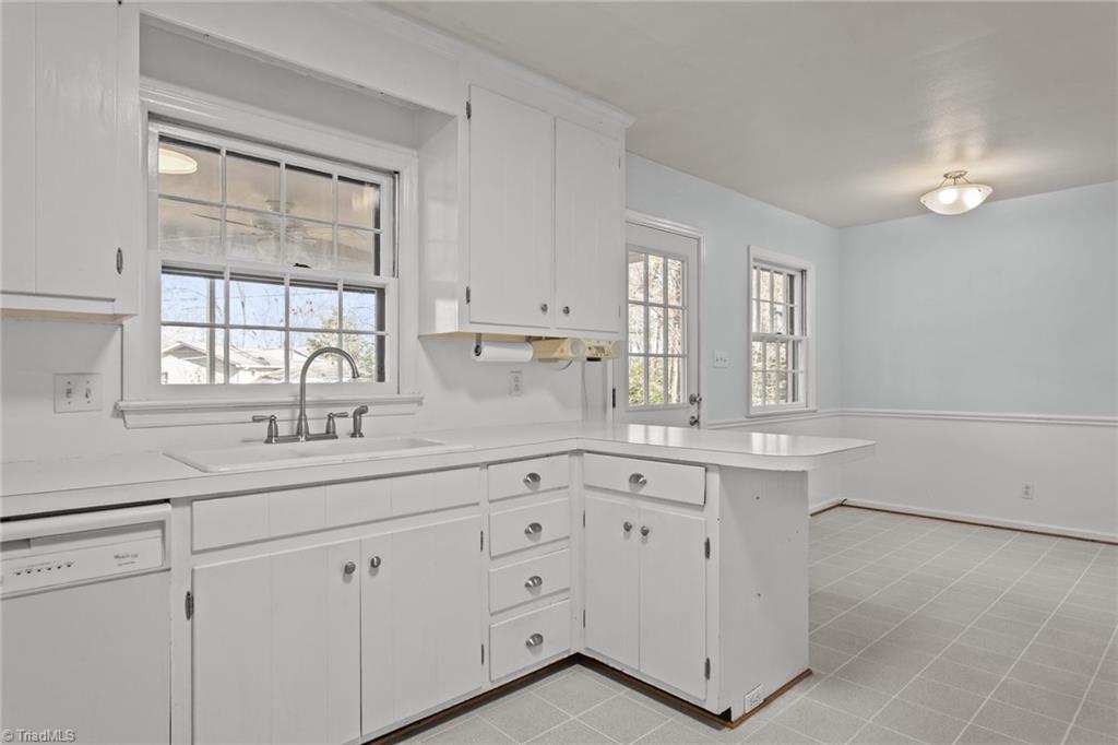 property viewer photo 13
