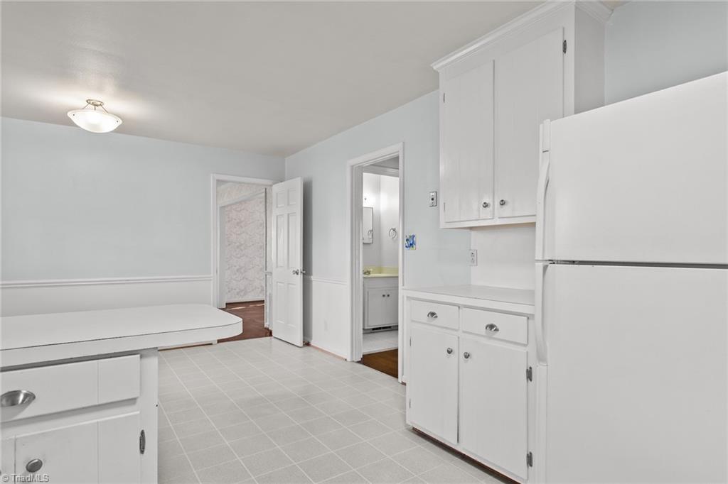 property viewer photo 14
