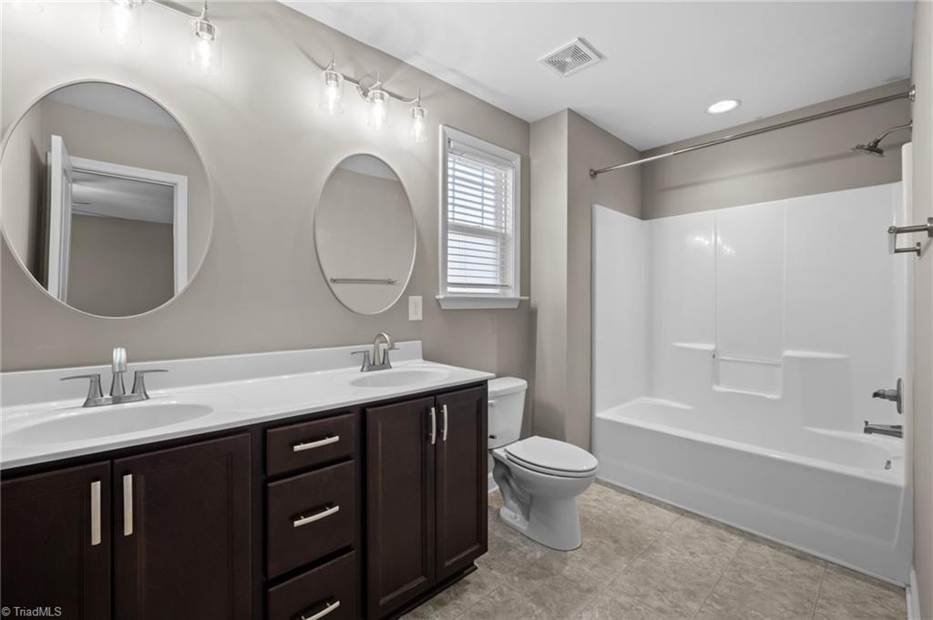 property viewer photo 20