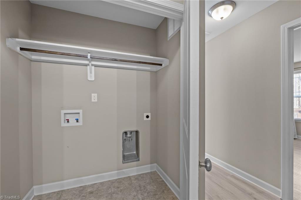 property viewer photo 21