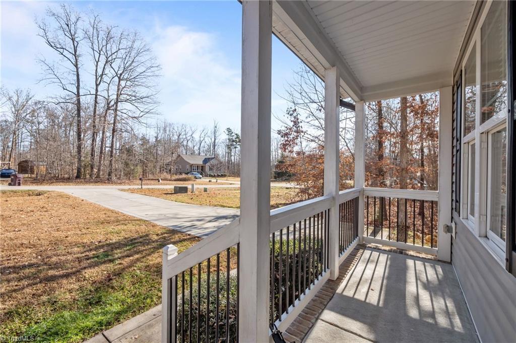 property viewer photo 36