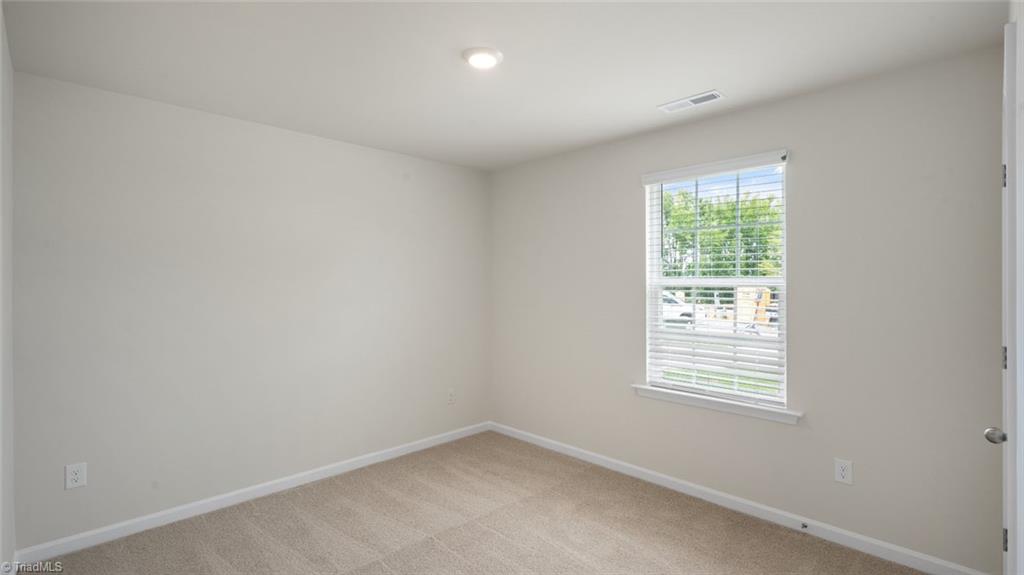 property viewer photo 16
