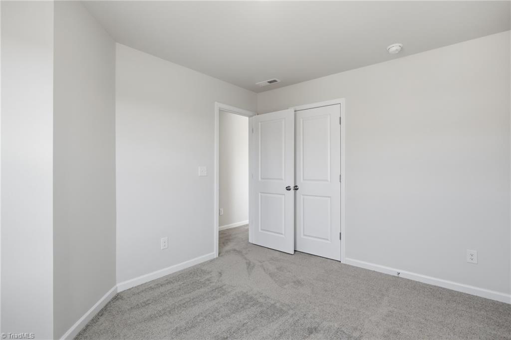 property viewer photo 13