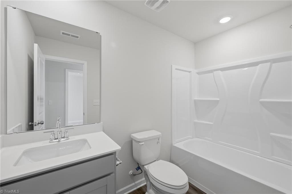 property viewer photo 17