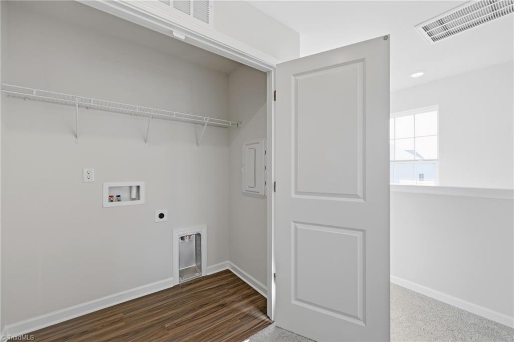 property viewer photo 23
