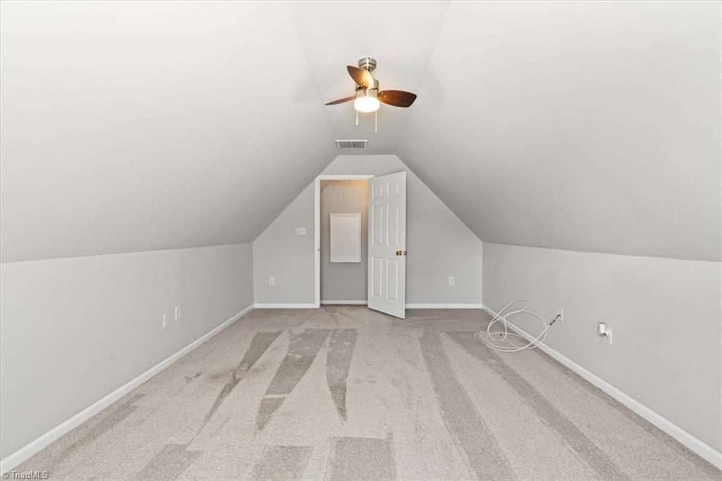property viewer photo 15