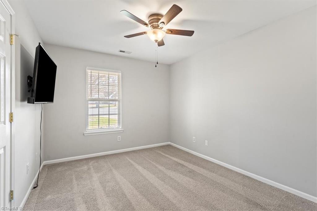 property viewer photo 17
