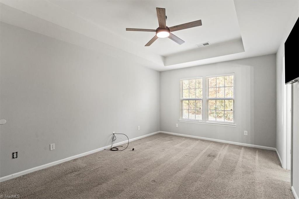 property viewer photo 19