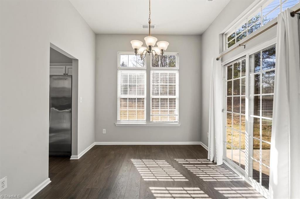 property viewer photo 7