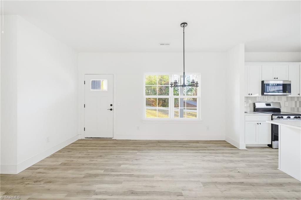 property viewer photo 7