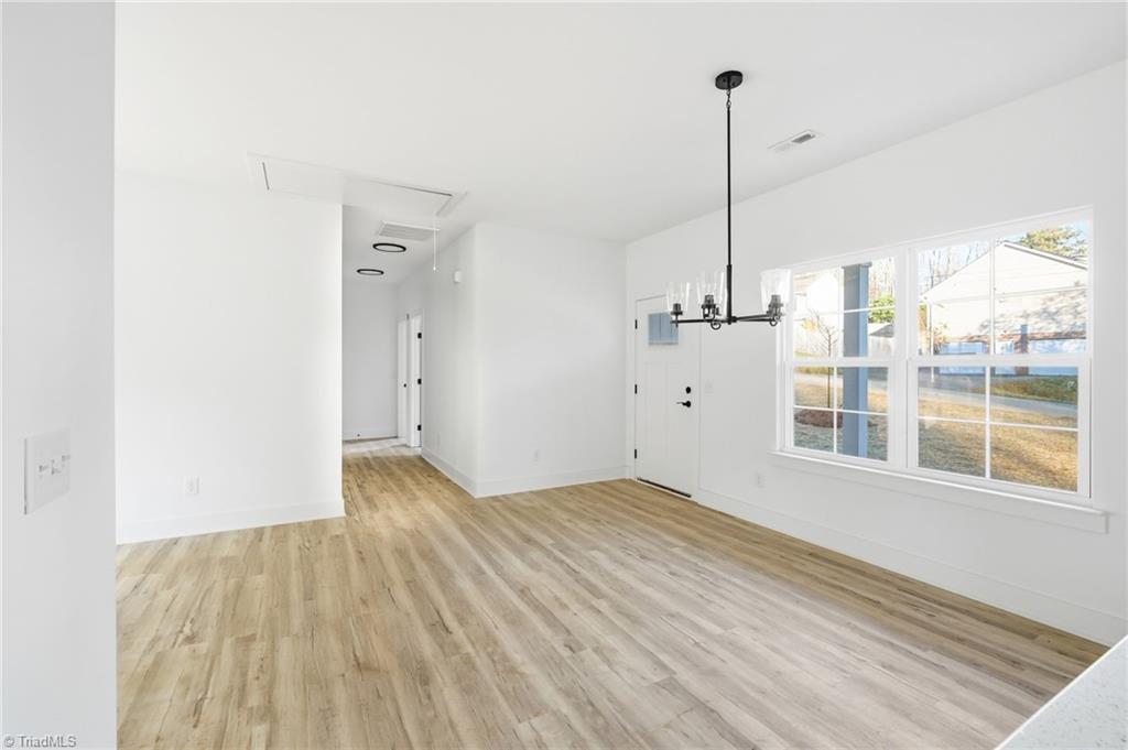 property viewer photo 8