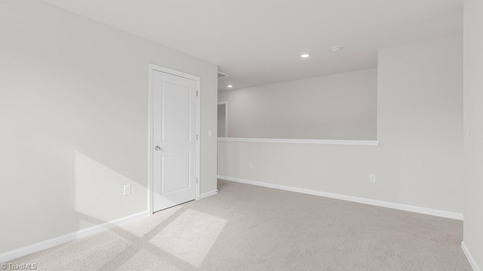 property viewer photo 18