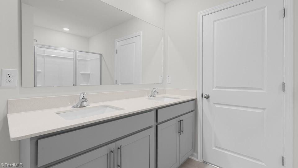property viewer photo 22