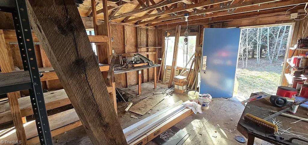 property viewer photo 17