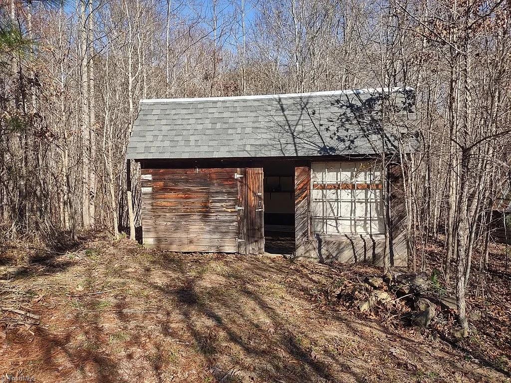 property viewer photo 19