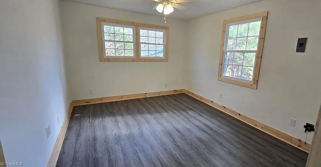 property viewer photo 8