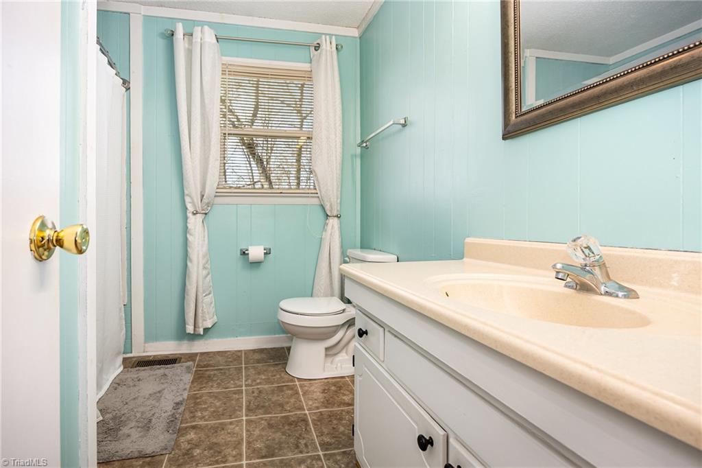 property viewer photo 11