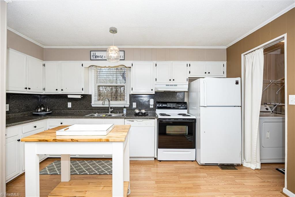 property viewer photo 4