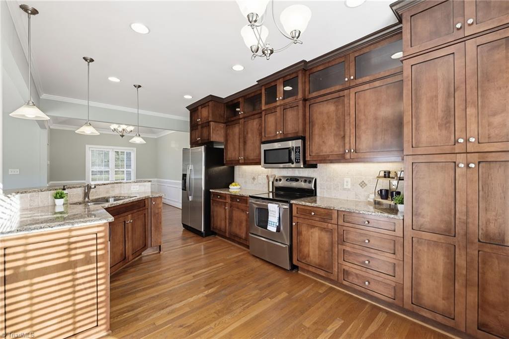 property viewer photo 10
