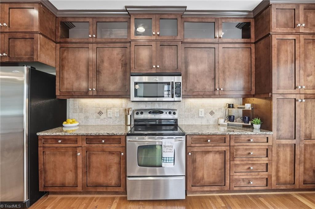 property viewer photo 11