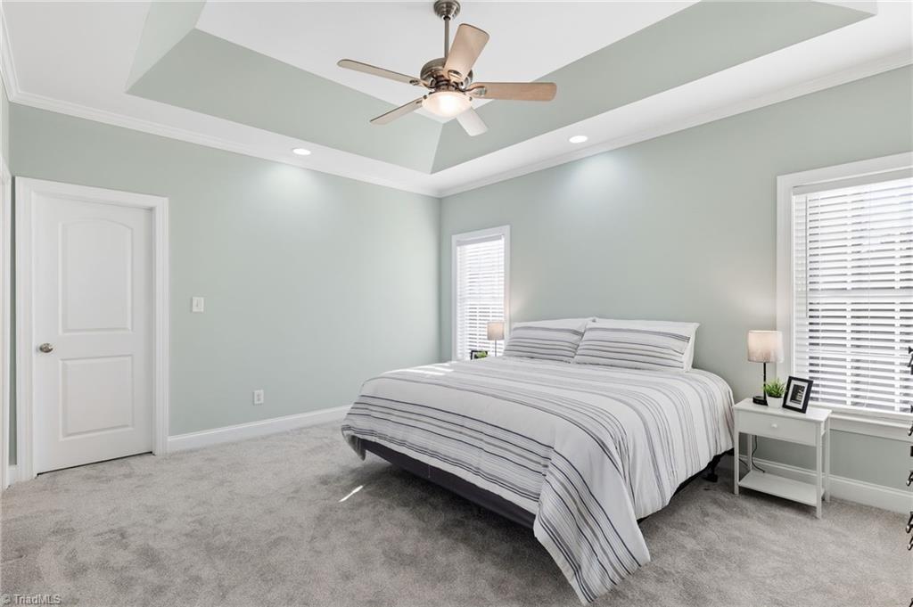 property viewer photo 14