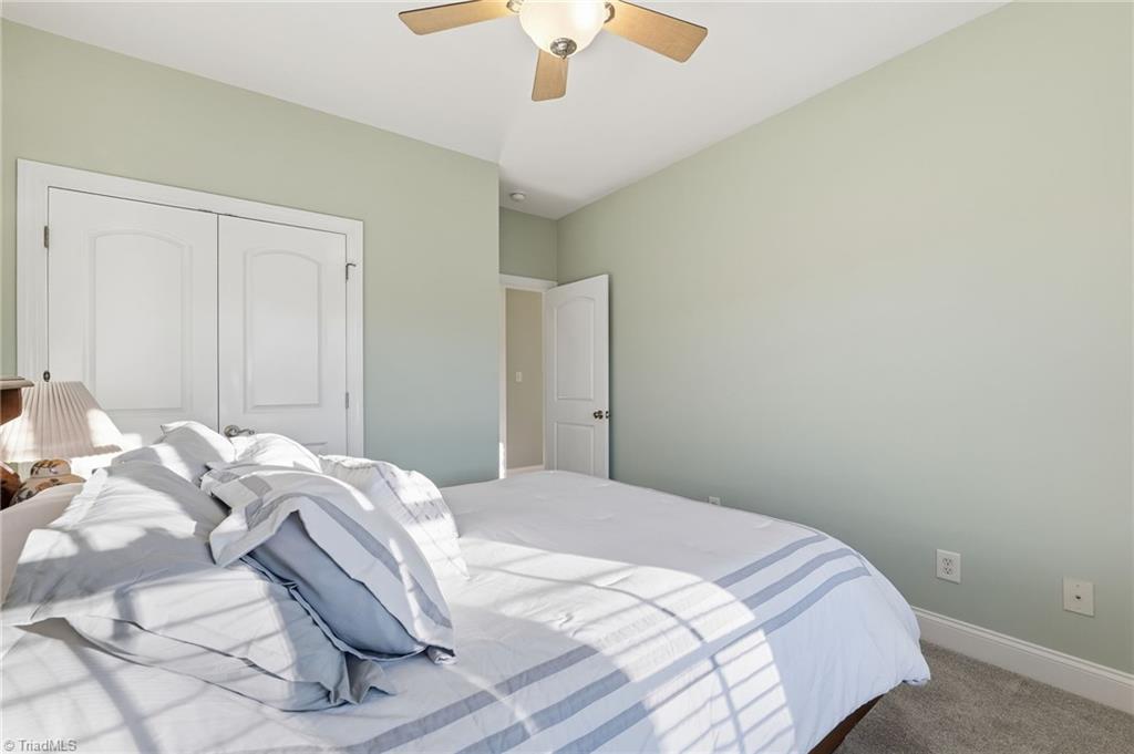 property viewer photo 19