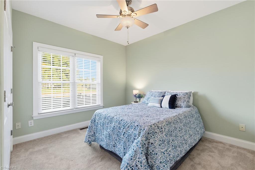 property viewer photo 21