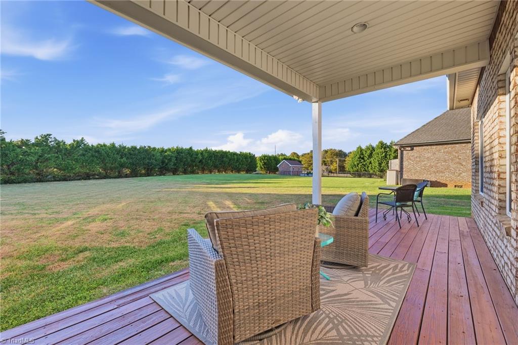 property viewer photo 25