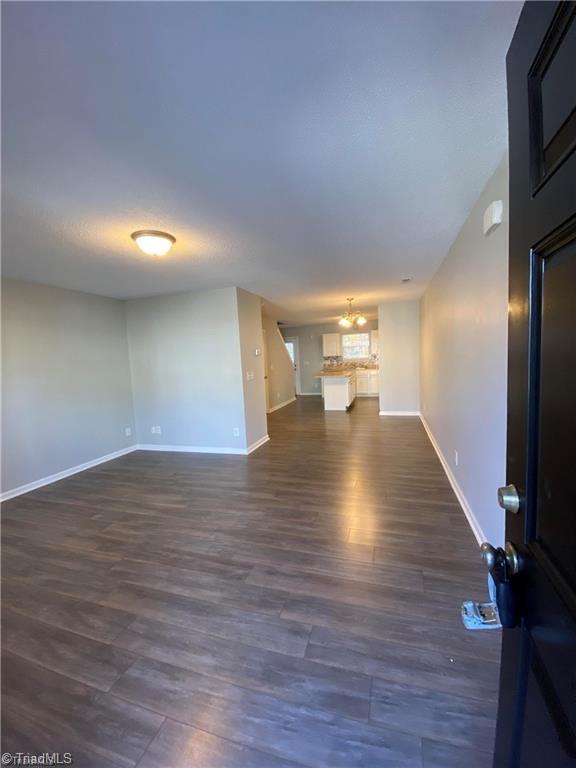 property viewer photo 1