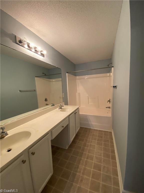 property viewer photo 19