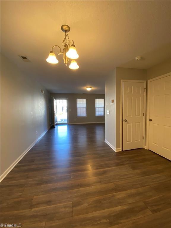 property viewer photo 3