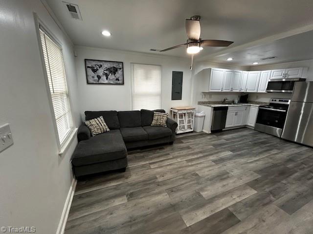 property viewer photo 1