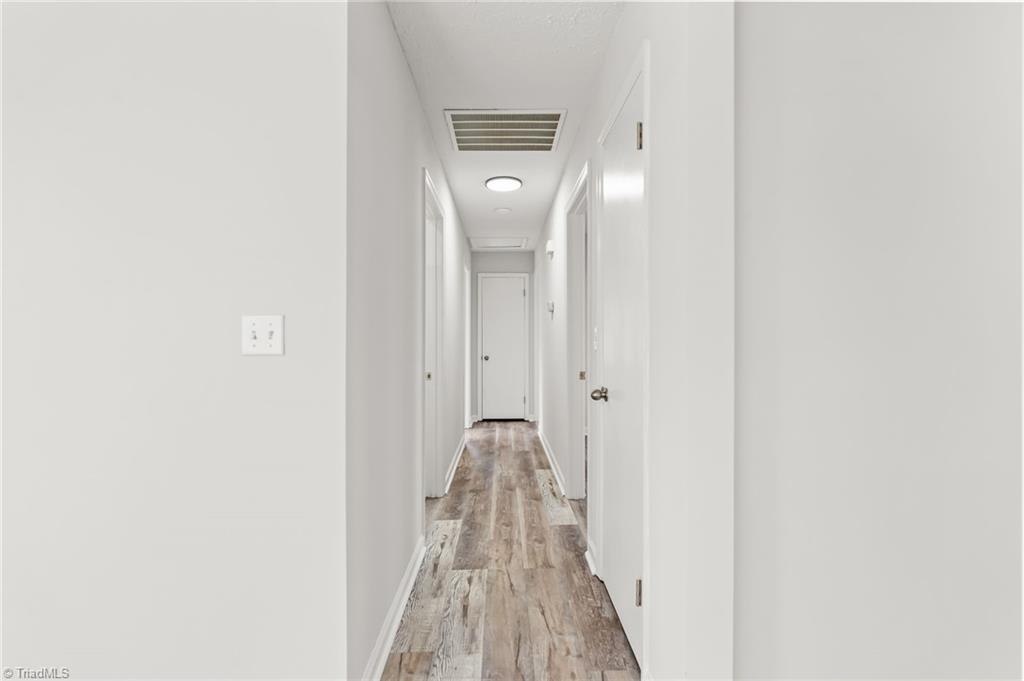 property viewer photo 17