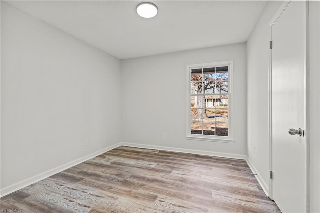 property viewer photo 24