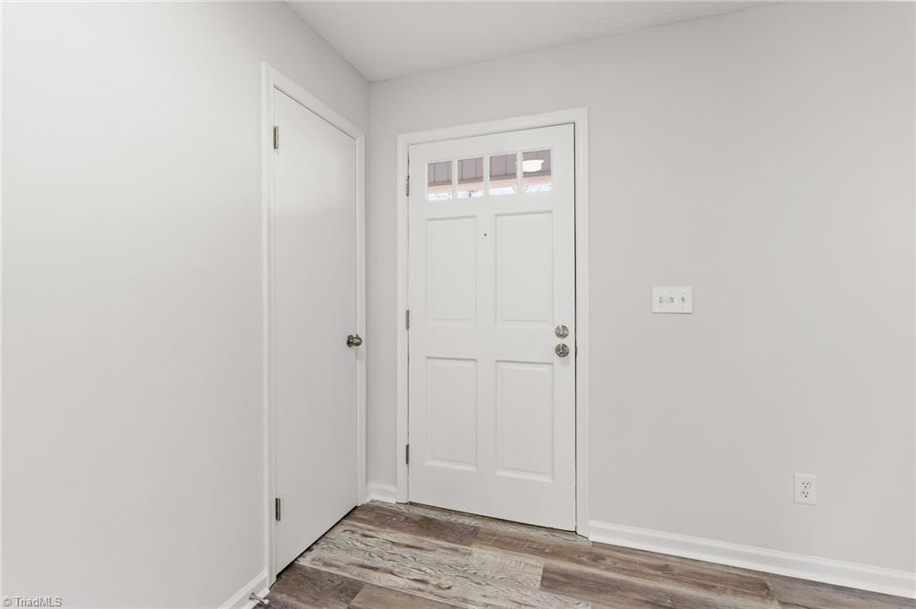 property viewer photo 5