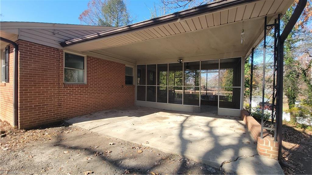 property viewer photo 13