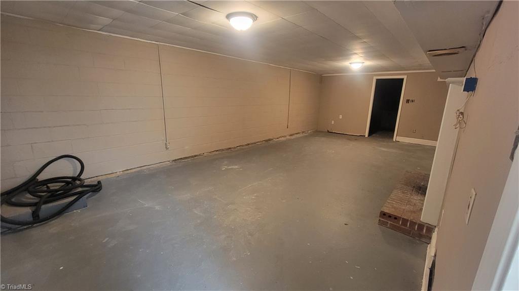 property viewer photo 18