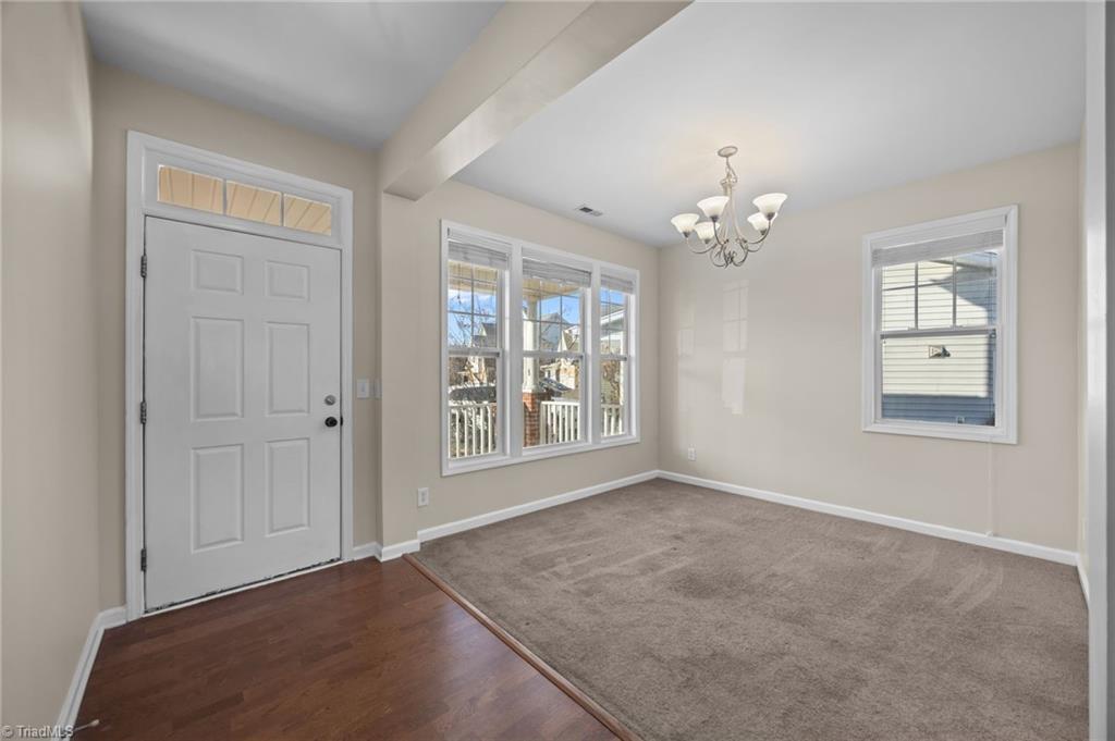 property viewer photo 3