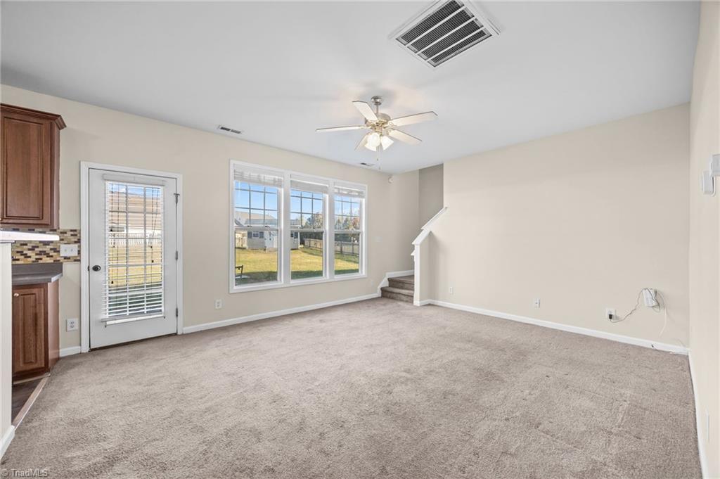 property viewer photo 9