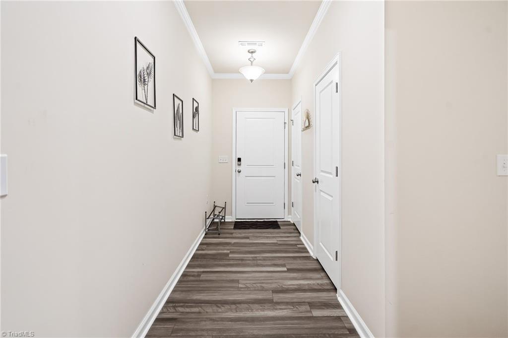 property viewer photo 1