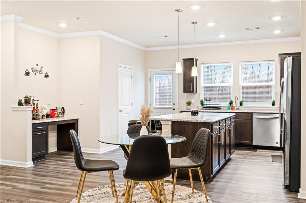property viewer photo 17